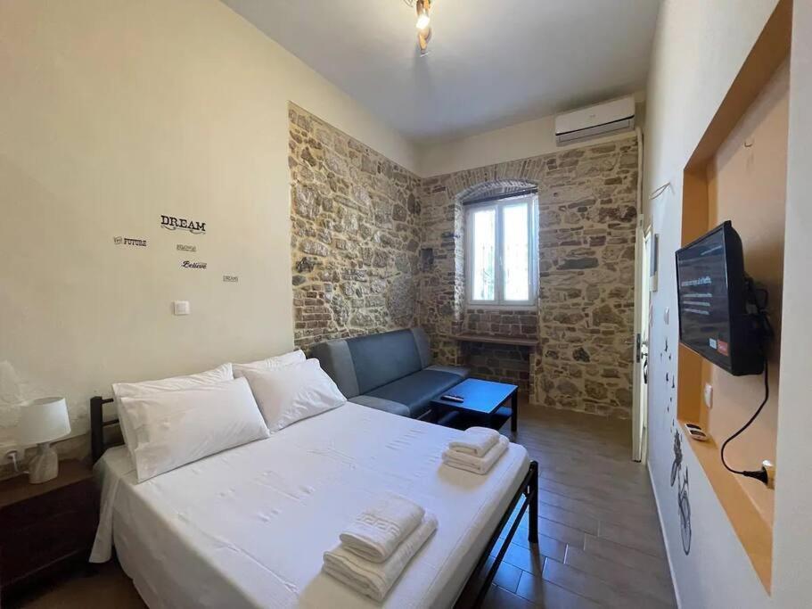 Q Apartments In Corfu Town Kültér fotó